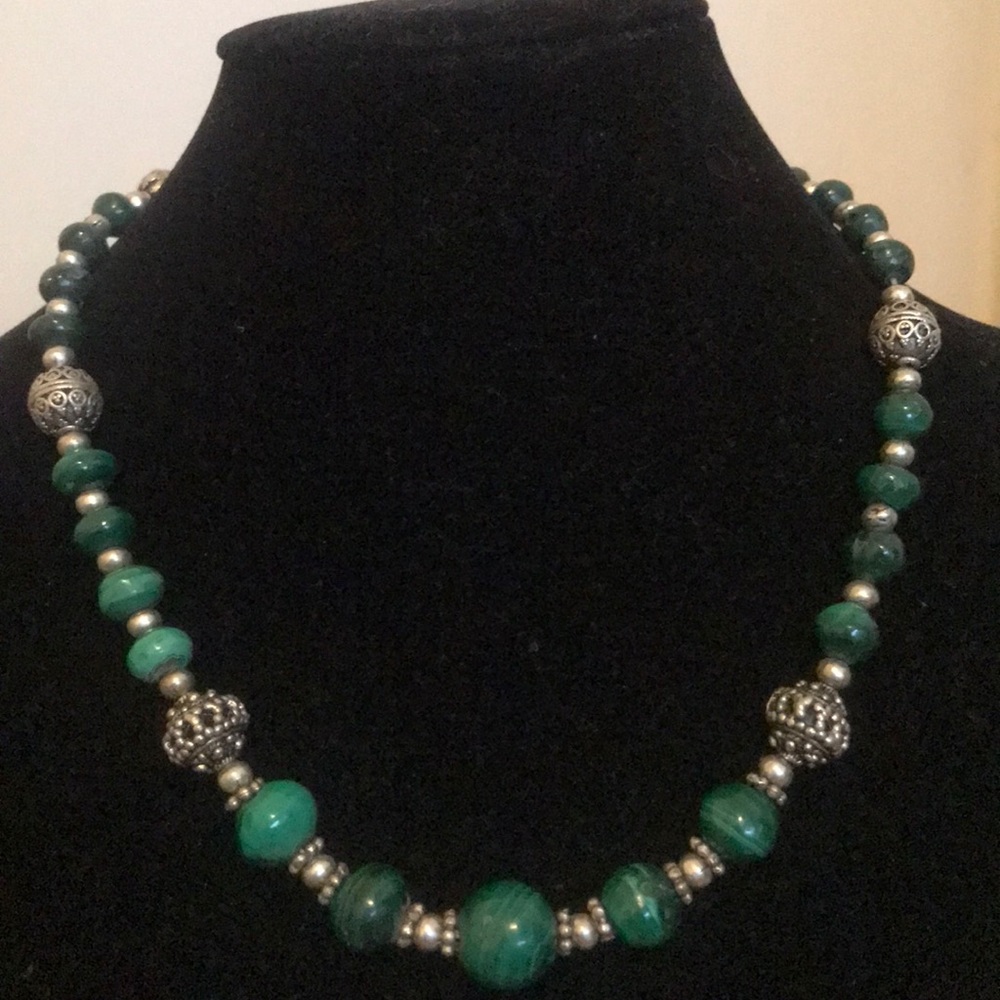 Vintage Green Malachite Destress Beads Necklace